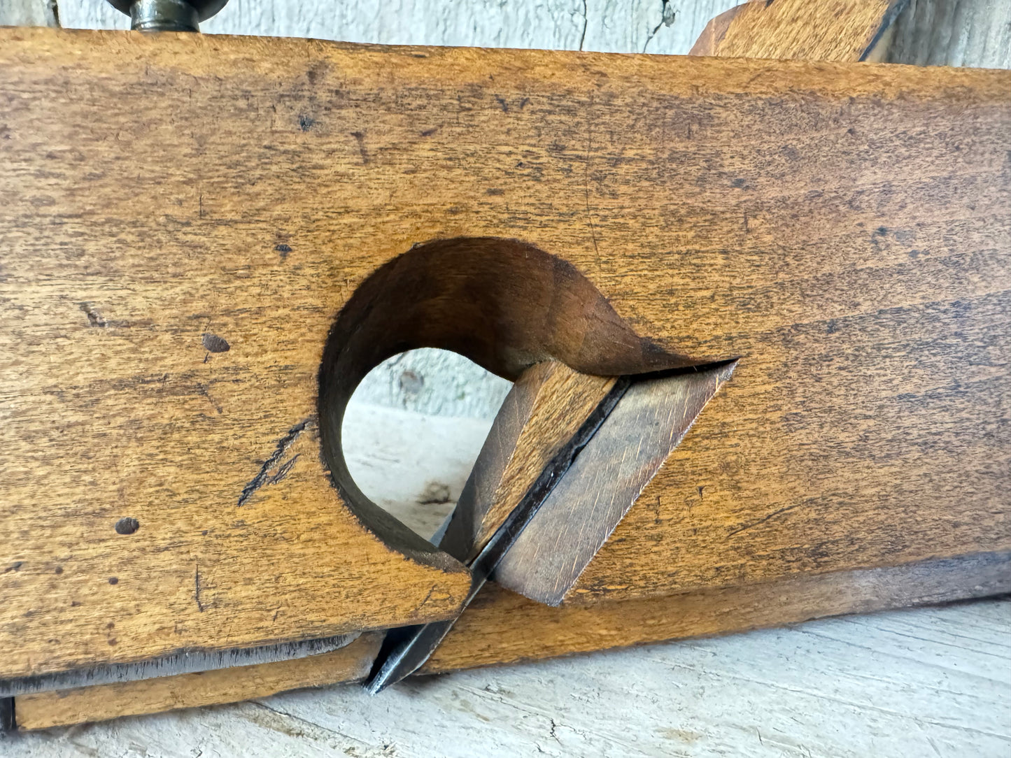 A Mathieson Twin Iron 5/8 Moulding Plane