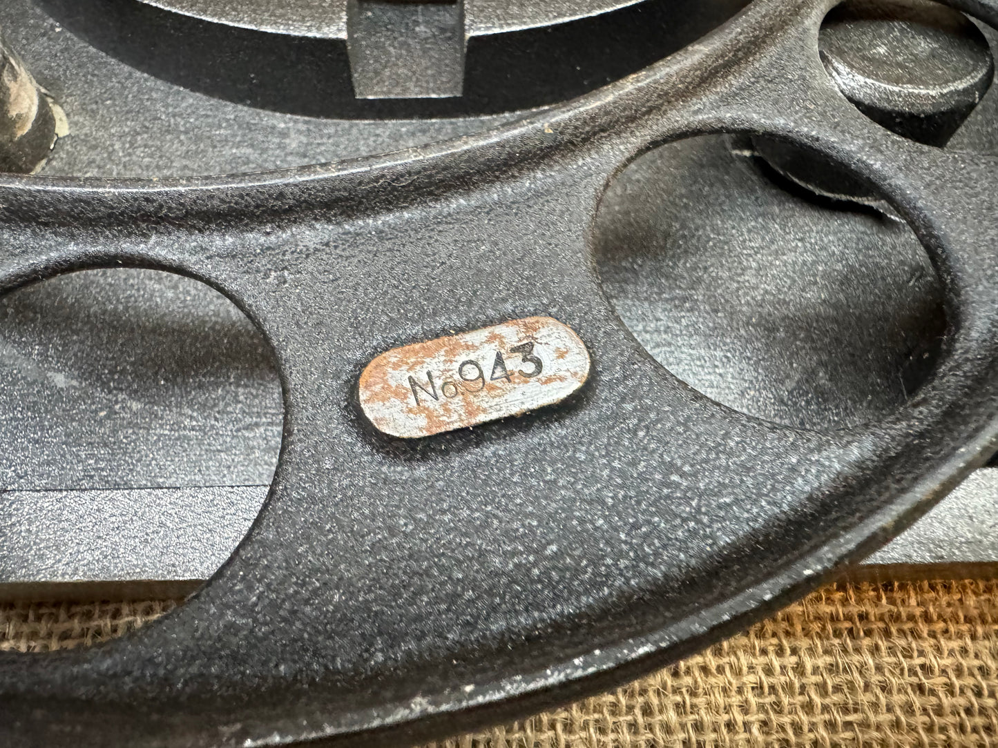 Moore & Wright No 943 FA1522 Broad Arrow Marked 4-8" Micrometer
